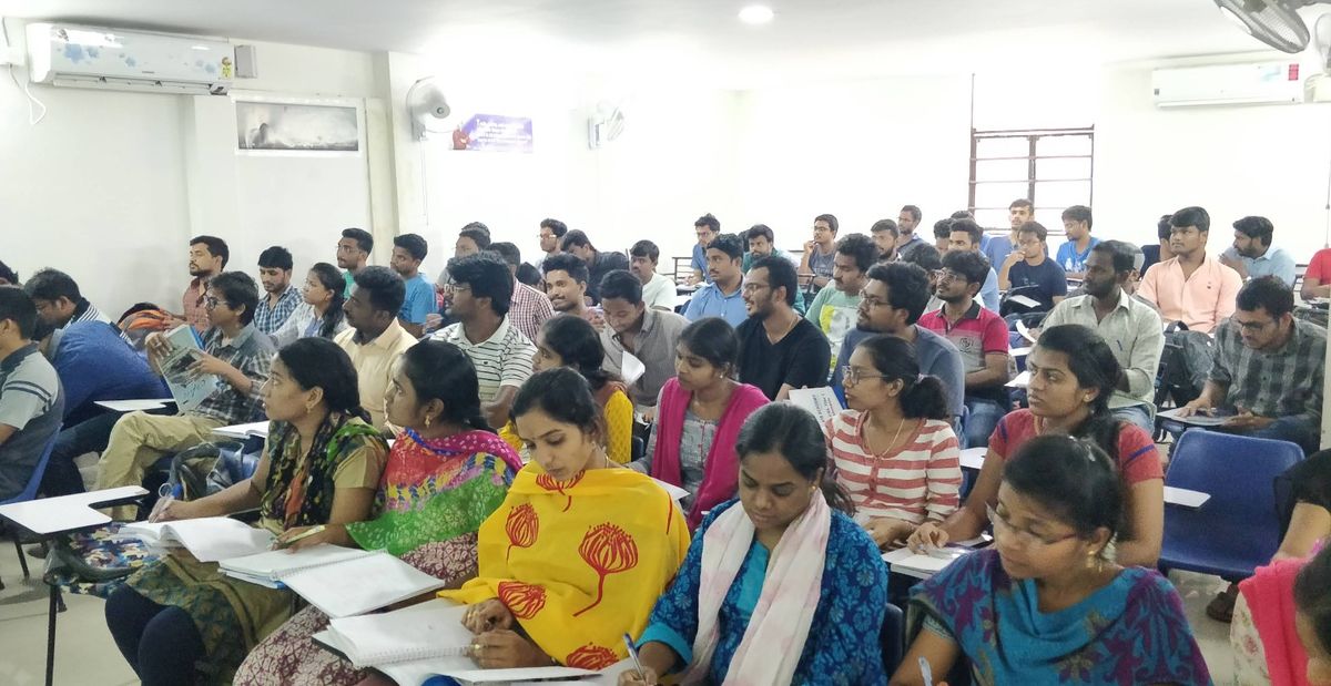Classmate Academy image 4